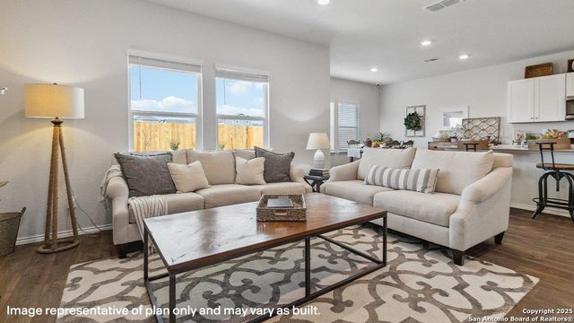 186 Owl Burrow, San Antonio, TX 78253