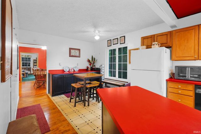 108 Gun Club Road, Mitchell, IN 47446