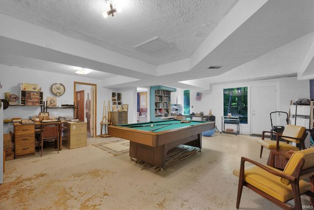 108 Gun Club Road, Mitchell, IN 47446