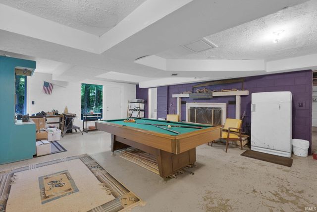 108 Gun Club Road, Mitchell, IN 47446