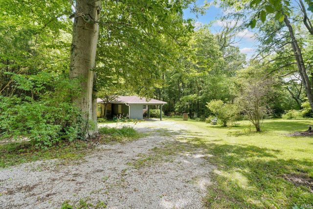 108 Gun Club Road, Mitchell, IN 47446