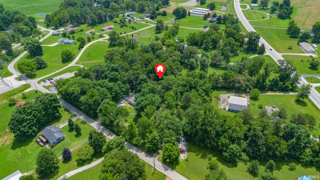 108 Gun Club Road, Mitchell, IN 47446