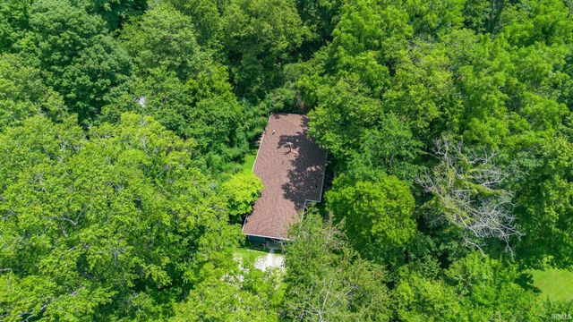108 Gun Club Road, Mitchell, IN 47446