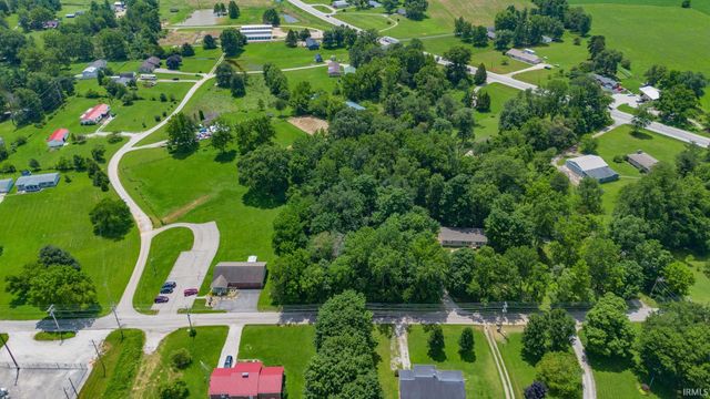 108 Gun Club Road, Mitchell, IN 47446