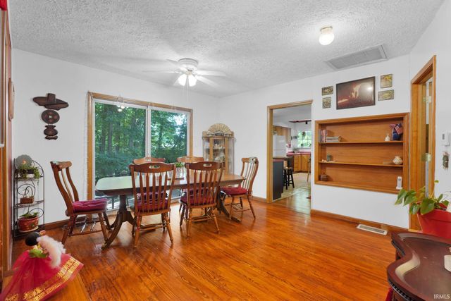 108 Gun Club Road, Mitchell, IN 47446