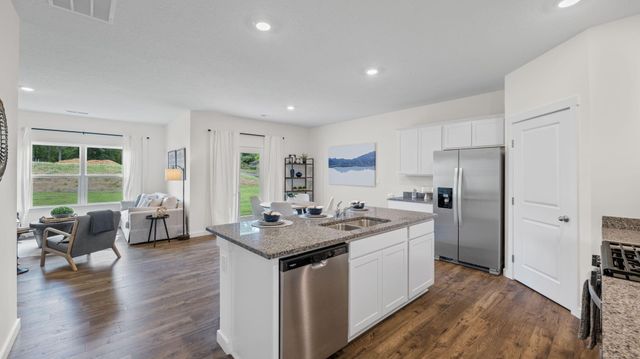 10778 Upland Drive, Apison, TN 37302