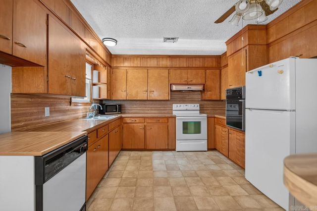 904 55th Street, North Little Rock, AR 72118