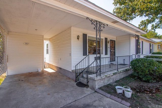 904 55th Street, North Little Rock, AR 72118