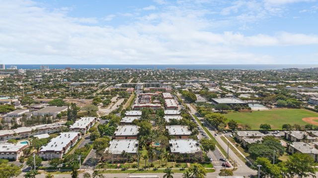 760 SE 2nd Avenue H106, Deerfield Beach, FL 33441