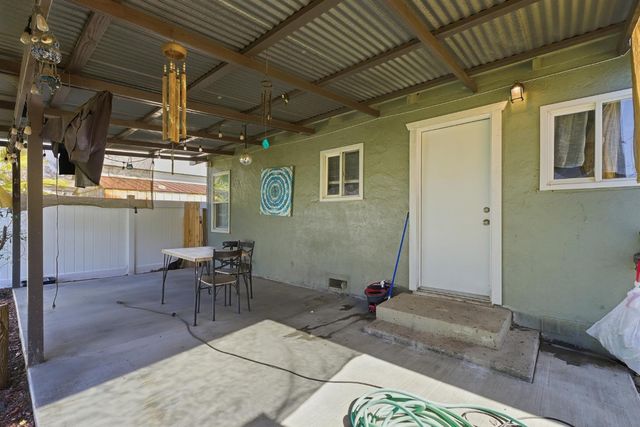 10716 Balm Of Gilead, Armona, CA 93202