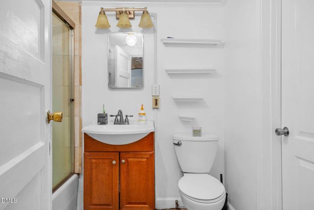 1113 Nash E, Wilson, NC 27893