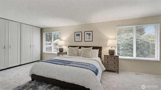 14121 SE Fairwood Boulevard, Renton, WA 98058