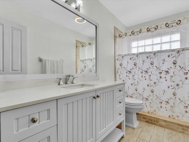 17923 SW 2nd Street, Pembroke Pines, FL 33029