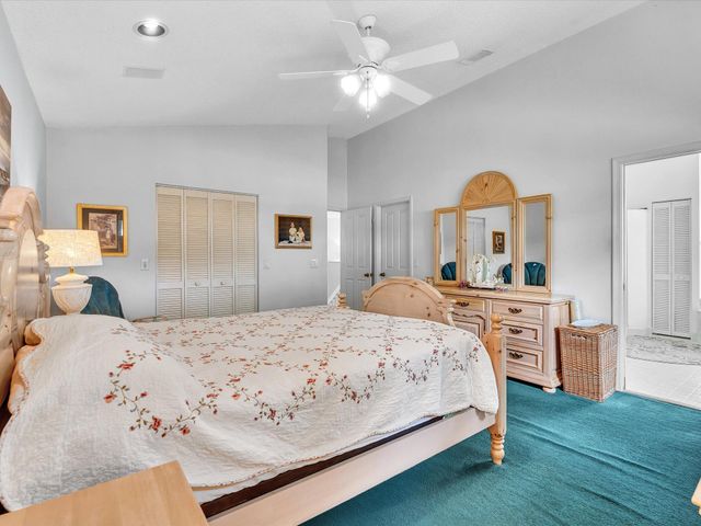 17923 SW 2nd Street, Pembroke Pines, FL 33029