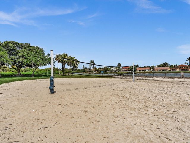 17923 SW 2nd Street, Pembroke Pines, FL 33029