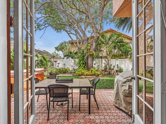 17923 SW 2nd Street, Pembroke Pines, FL 33029