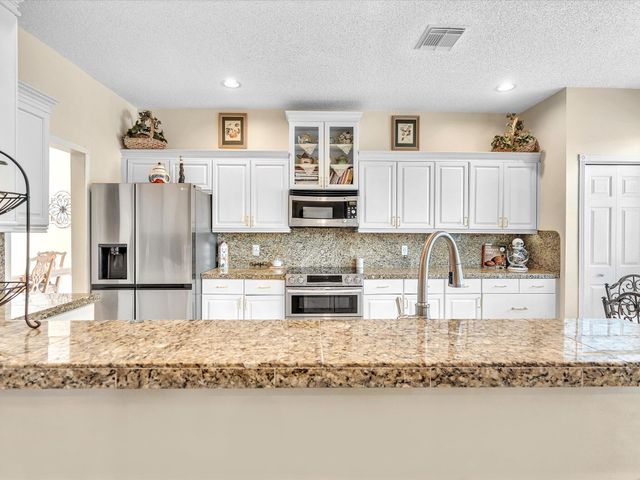 17923 SW 2nd Street, Pembroke Pines, FL 33029