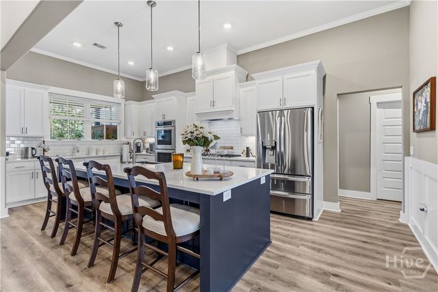 542 Linkside Lake Drive, Richmond Hill, GA 31324