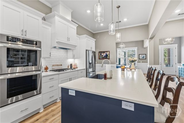 542 Linkside Lake Drive, Richmond Hill, GA 31324