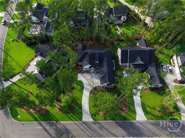 542 Linkside Lake Drive, Richmond Hill, GA 31324