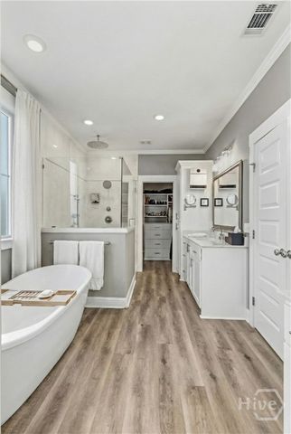 542 Linkside Lake Drive, Richmond Hill, GA 31324