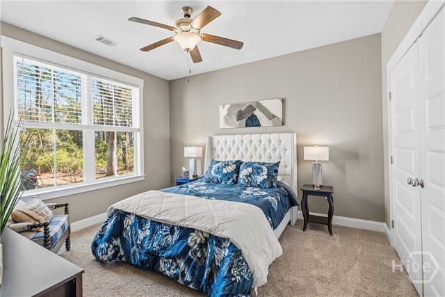 542 Linkside Lake Drive, Richmond Hill, GA 31324