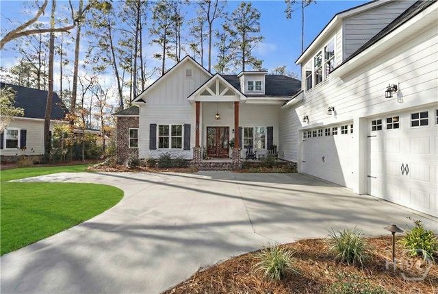 542 Linkside Lake Drive, Richmond Hill, GA 31324