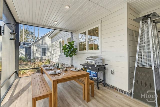 542 Linkside Lake Drive, Richmond Hill, GA 31324