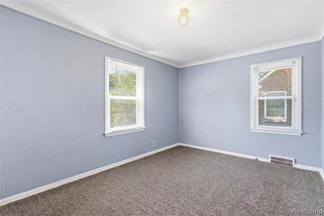 5918 Cadieux Road, Detroit, MI 48224