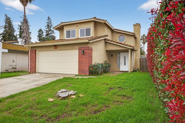 8064 Kingsdale Way, Sacramento, CA 95823