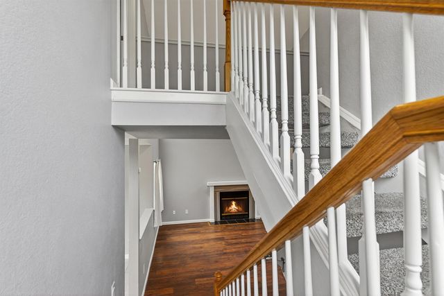 8064 Kingsdale Way, Sacramento, CA 95823