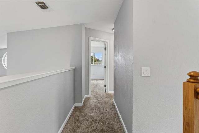 8064 Kingsdale Way, Sacramento, CA 95823