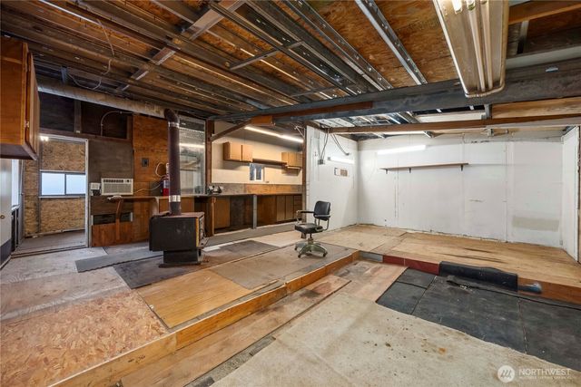 25460 111th Avenue SE, Kent, WA 98030
