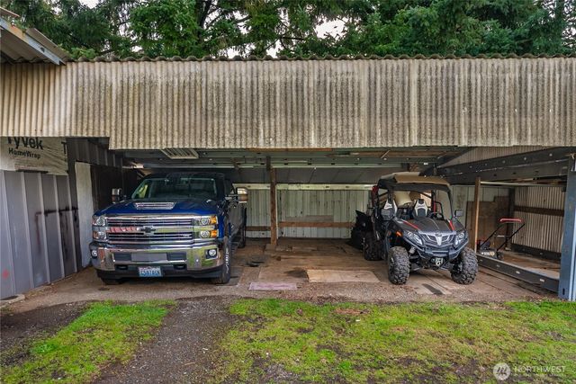 25460 111th Avenue SE, Kent, WA 98030