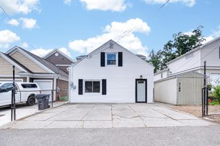 5188 Deep Point Drive, Pavilion Twp, MI 49002