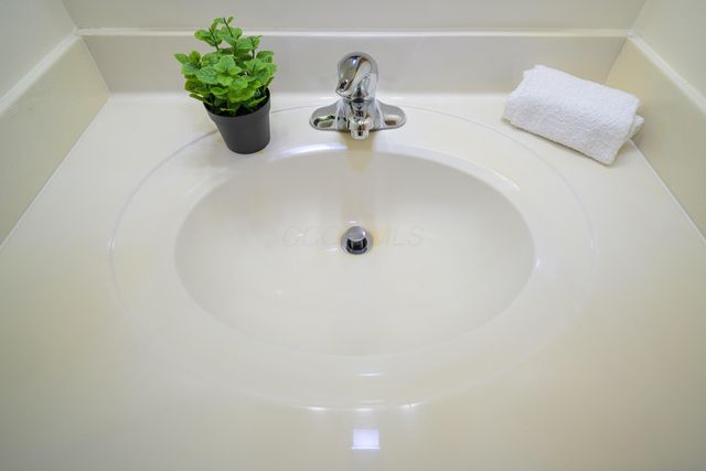 9339 Prestwick Green Drive, Columbus, OH 43240