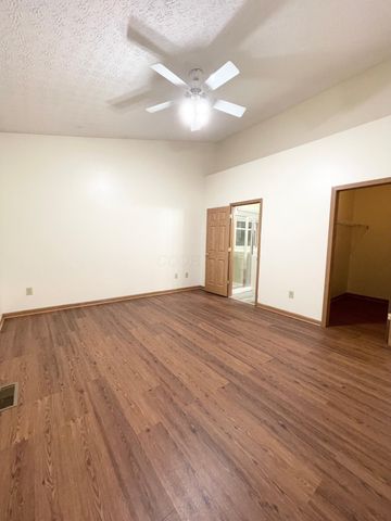 9339 Prestwick Green Drive, Columbus, OH 43240