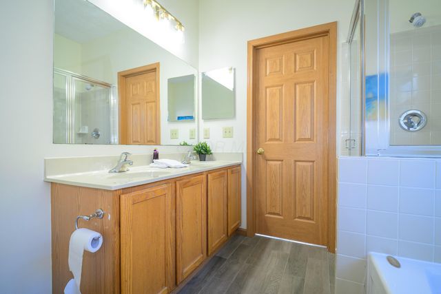 9339 Prestwick Green Drive, Columbus, OH 43240