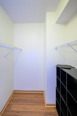 9339 Prestwick Green Drive, Columbus, OH 43240