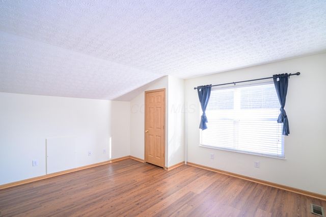 9339 Prestwick Green Drive, Columbus, OH 43240