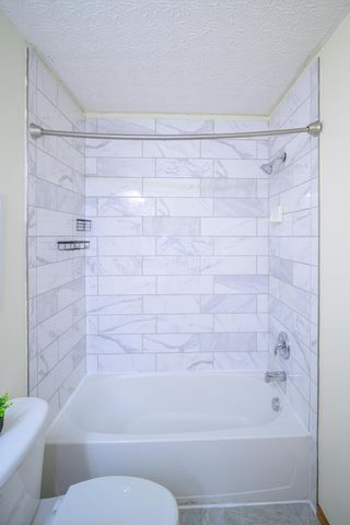 9339 Prestwick Green Drive, Columbus, OH 43240