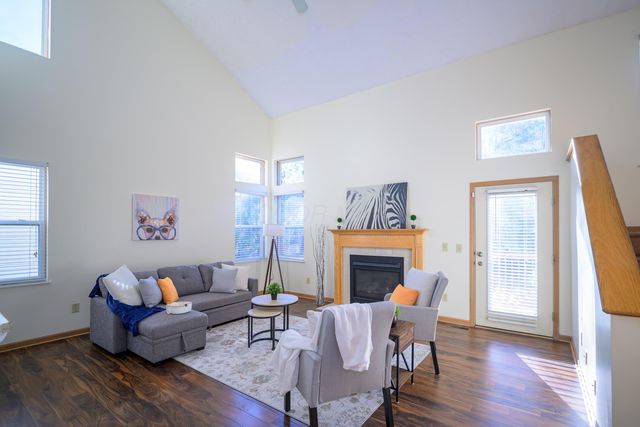 9339 Prestwick Green Drive, Columbus, OH 43240