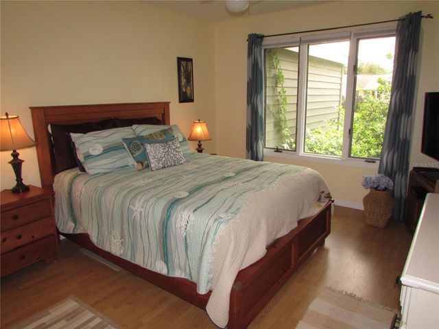 1013 LAKE AVOCA COURT, Tarpon Springs, FL 34689