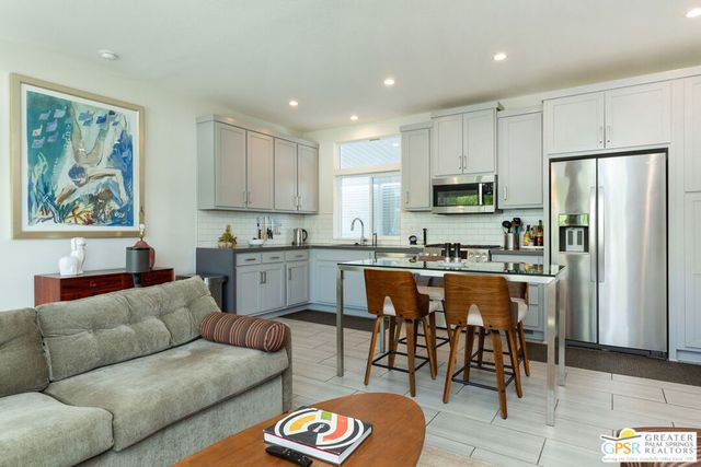 408 Kona Lane, Palm Springs, CA 92264