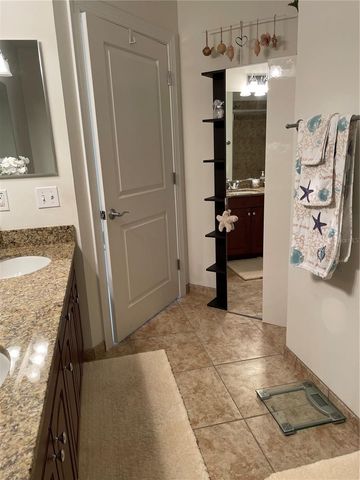 628 CLEVELAND STREET 1002, Clearwater, FL 33755