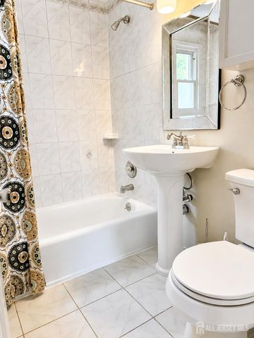 163 Rose Street, Metuchen, NJ 08840