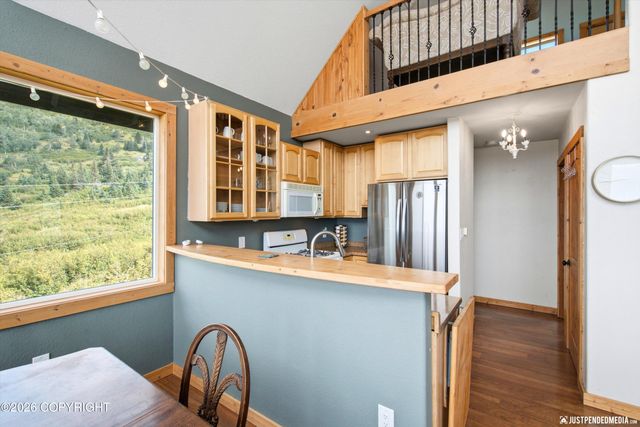 9321 Snow Bear Drive, Anchorage, AK 99516
