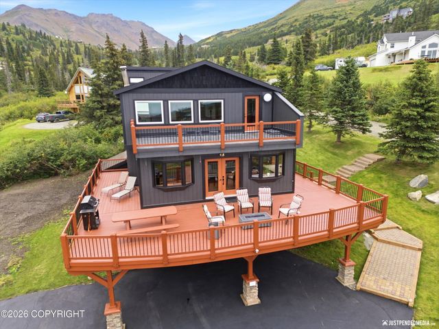 9321 Snow Bear Drive, Anchorage, AK 99516