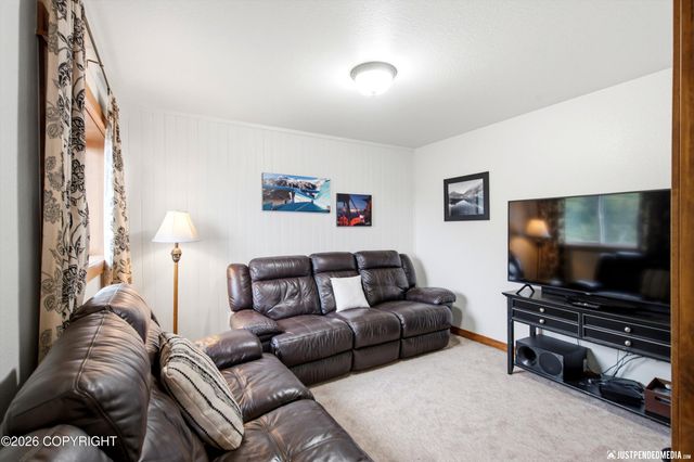 9321 Snow Bear Drive, Anchorage, AK 99516