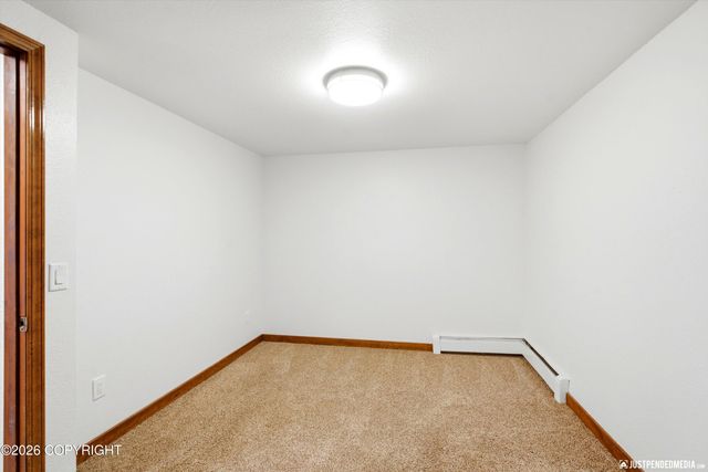 9321 Snow Bear Drive, Anchorage, AK 99516